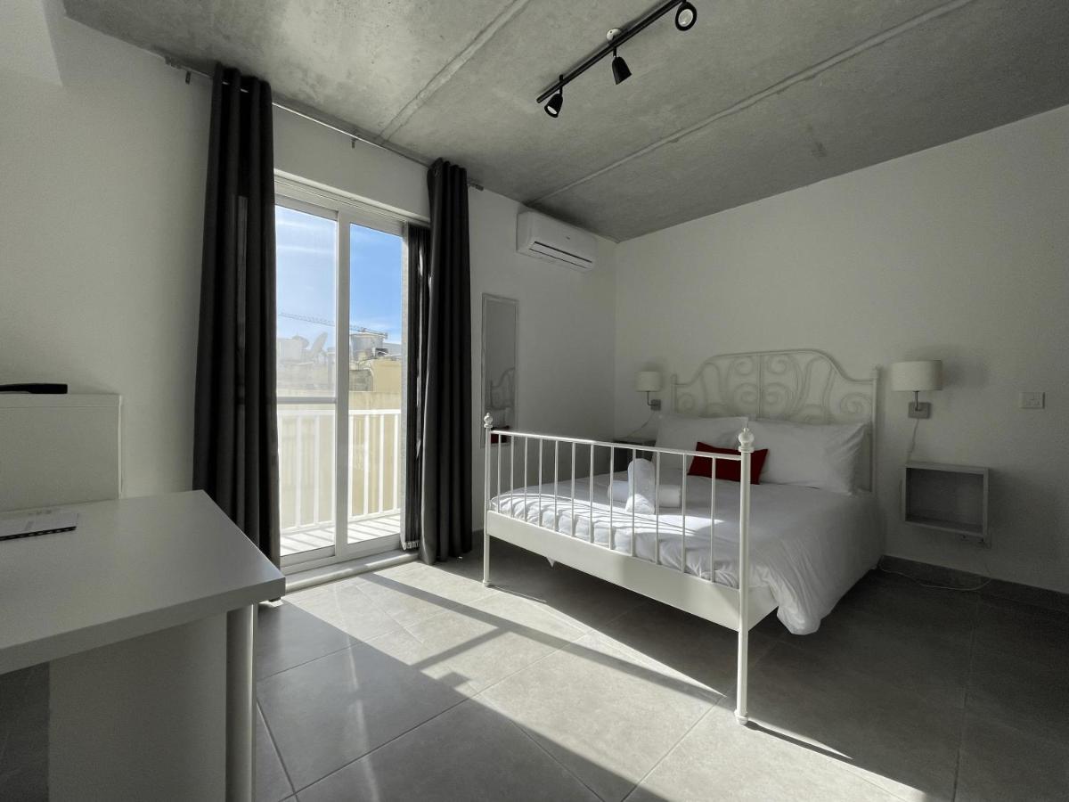 Casa Leon Malta Hotel Saint Julian's Eksteriør billede