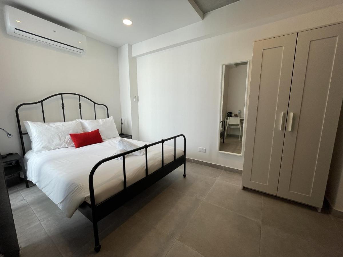 Casa Leon Malta Hotel Saint Julian's Eksteriør billede