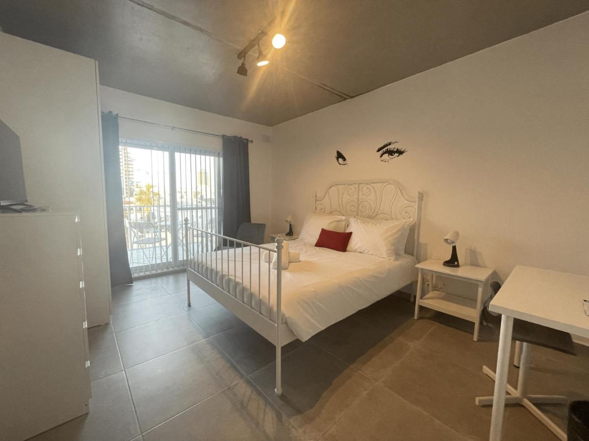 Casa Leon Malta Hotel Saint Julian's Eksteriør billede
