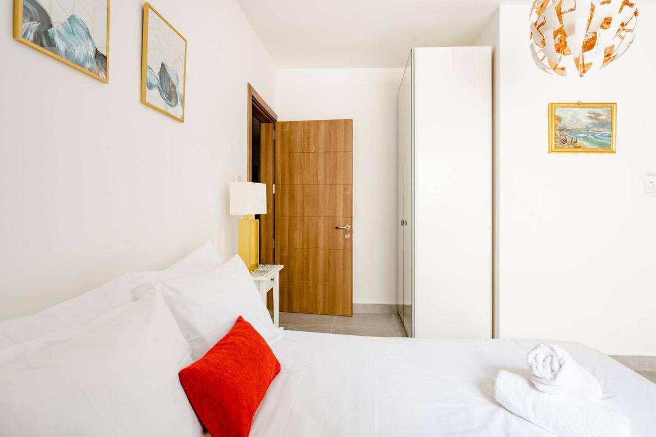 Casa Leon Malta Hotel Saint Julian's Eksteriør billede